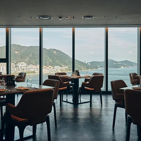 Wyndham Grand Busan Exterior photo