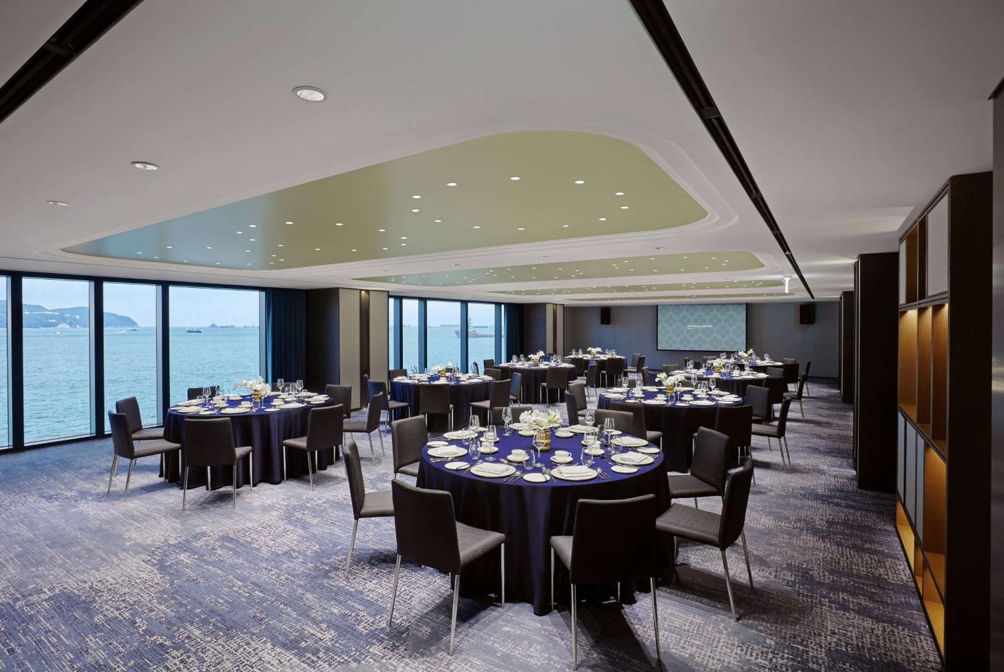 Wyndham Grand Busan Exterior photo